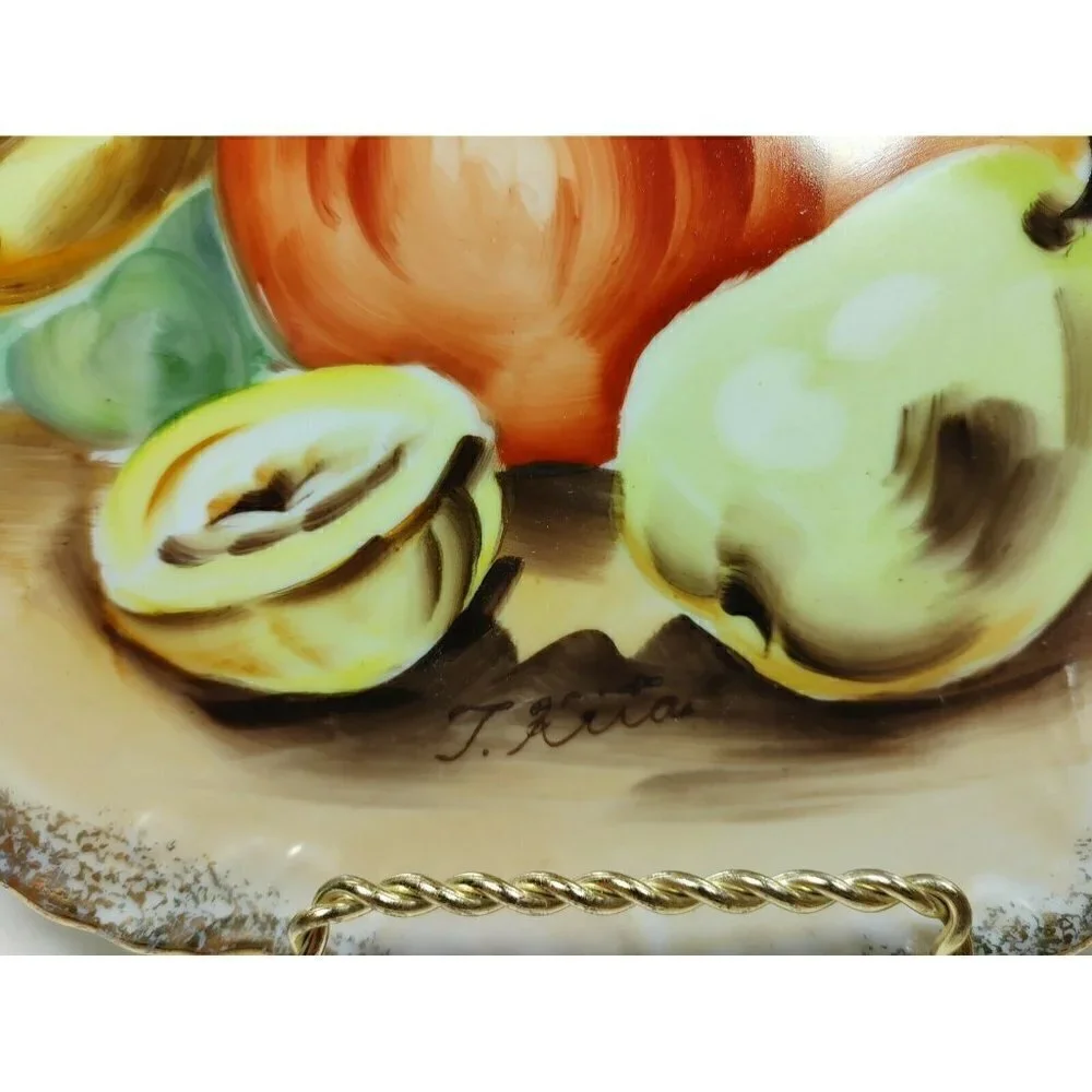 Vintage Hand Painted Fruit Design Gold Rim Scalloped Edge Salad Dessert Plate